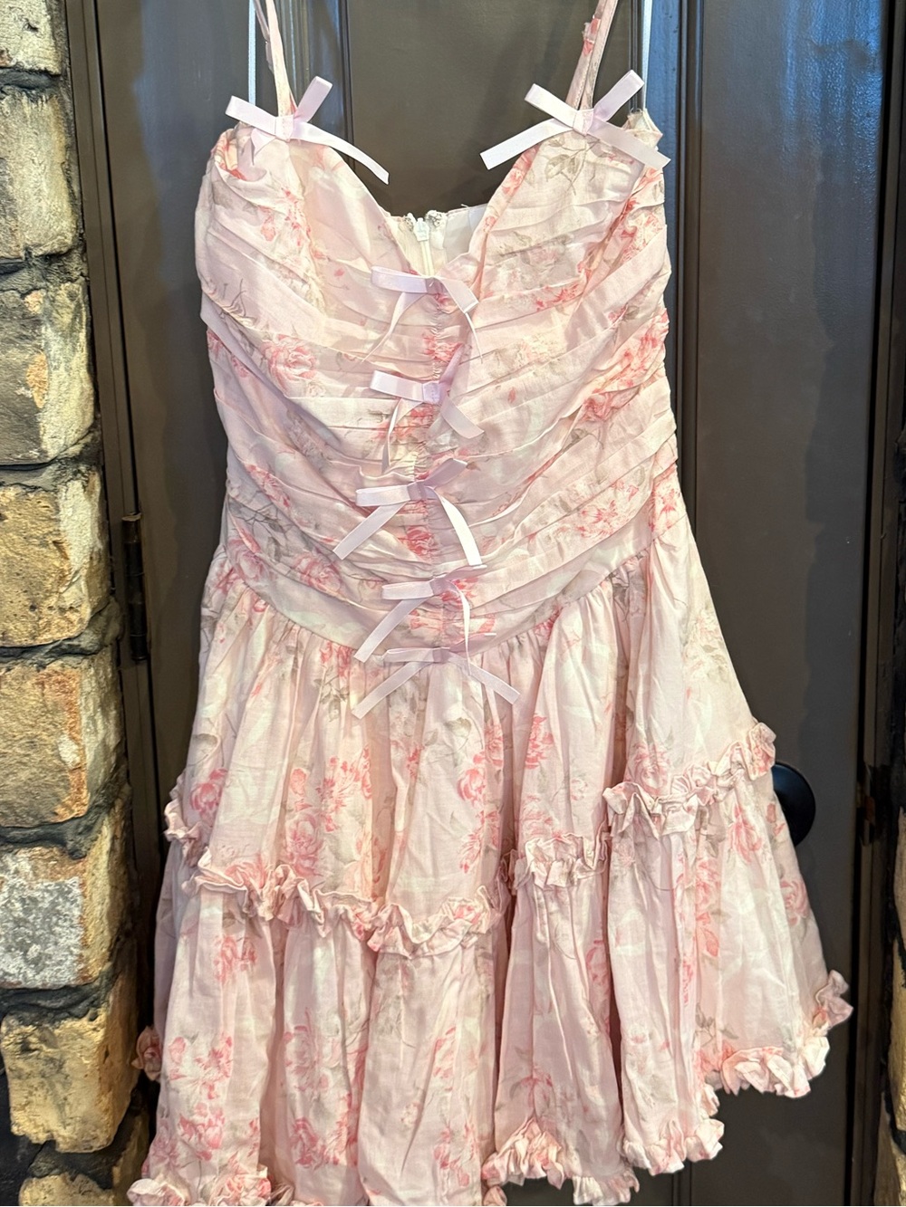 NEVER BEEN WORN Romantic Light Pink Floral Ruffled Mini Dress